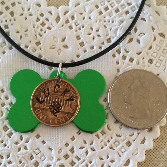 ARTISAN LUCKY Dog Bone Necklace Green Hand Crafted Stamped Shamrock Penny - Picture 5 of 8